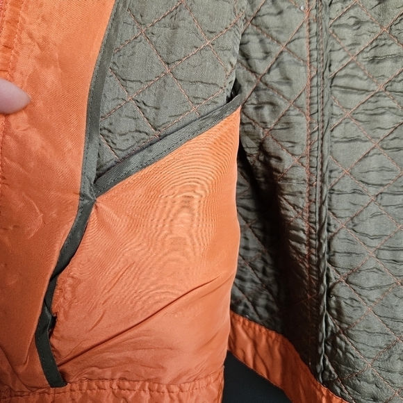 debra deRoo Women’s Jacket Small Orange 100% Silk Quilted Zip Jacket Gray Lining - Picture 7 of 12